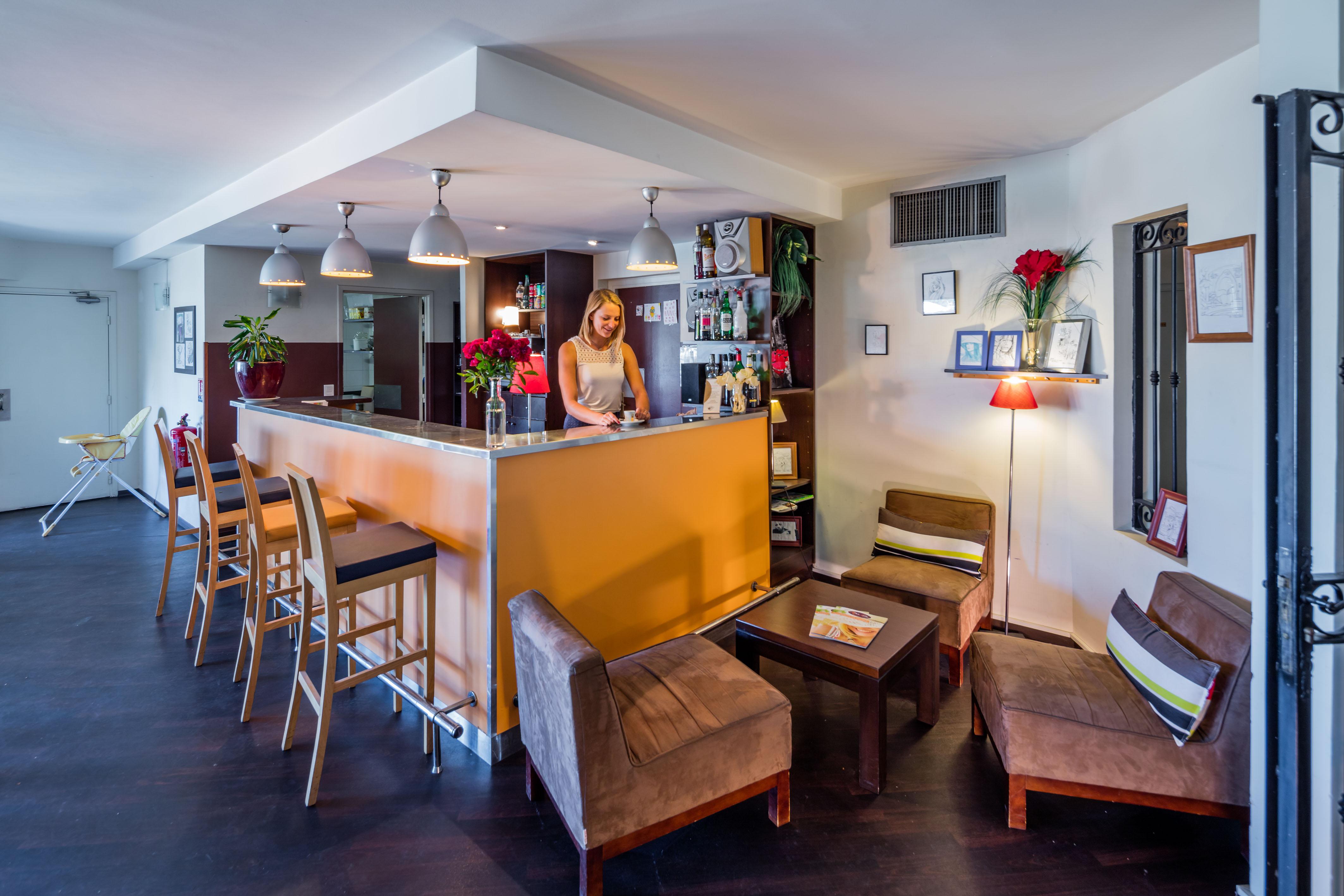 Noemys Toulon La Valette - Hotel Restaurant Avec Piscine Zewnętrze zdjęcie