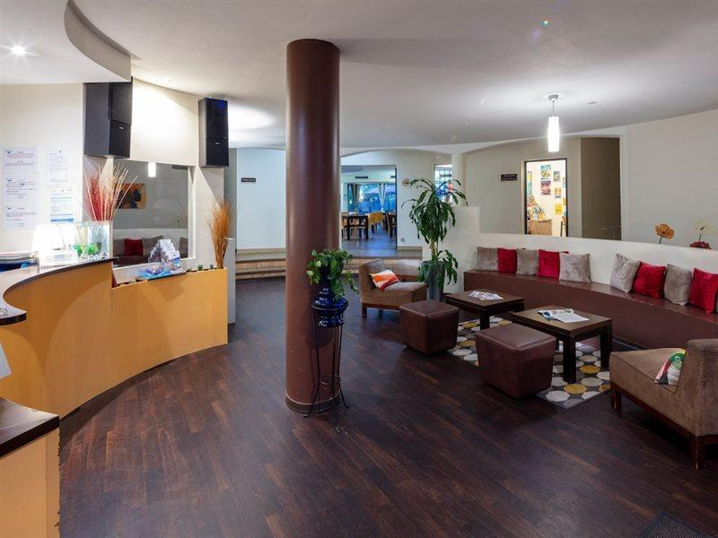 Noemys Toulon La Valette - Hotel Restaurant Avec Piscine Zewnętrze zdjęcie
