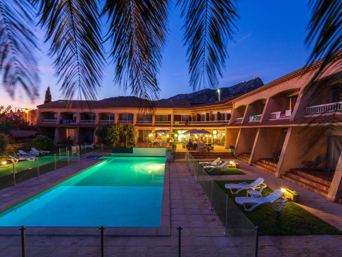 Noemys Toulon La Valette - Hotel Restaurant Avec Piscine Zewnętrze zdjęcie